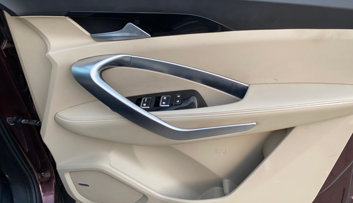 2021 MG HECTOR SHARP 2.0 DIESEL, Diesel, Manual, 47,756 km, Driver Side Door Panels Control