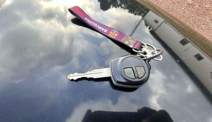 2010 Maruti Wagon R 1.0 VXI, Petrol, Manual, 1,18,037 km, Key Close Up