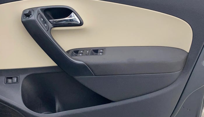 2018 Skoda Rapid AMBITION 1.6 MPI MT, Petrol, Manual, 24,931 km, Driver Side Door Panels Control