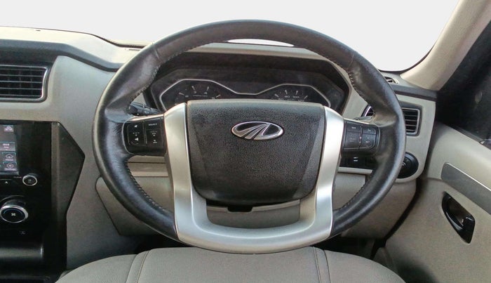 2023 Mahindra SCORPIO-N Z8 L DIESEL AT 2WD 7 STR, Diesel, Automatic, 17,182 km, Steering Wheel Close Up