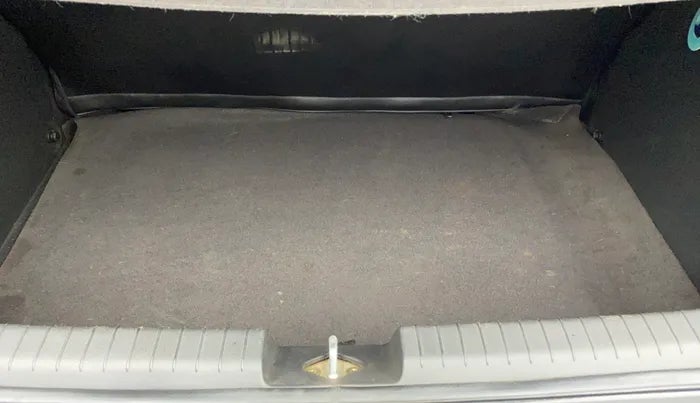 2018 Hyundai Elite i20 SPORTZ 1.2, Petrol, Manual, 50 km, Boot Inside