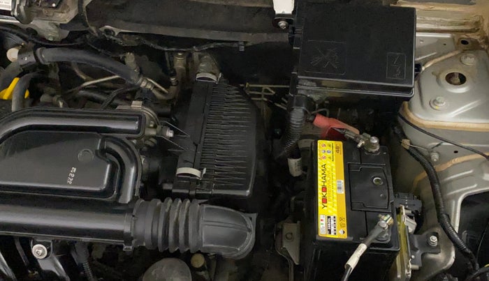 2022 Renault Kwid RXT 1.0, Petrol, Manual, 29,737 km, Engine View - Left