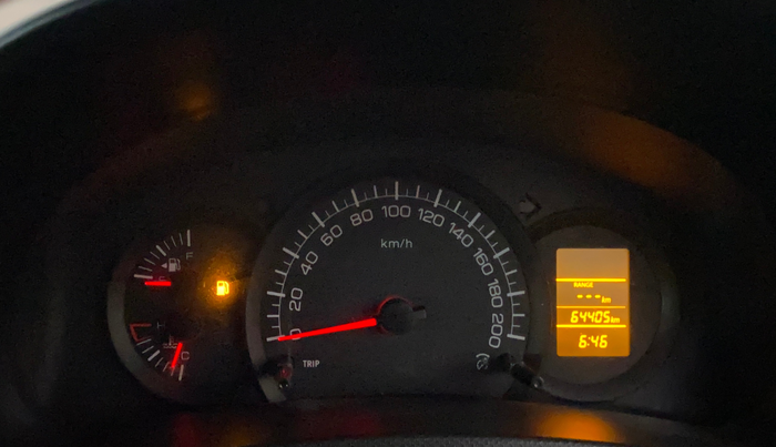 2016 Maruti Swift LXI (O), Petrol, Manual, 64,386 km, Odometer Image