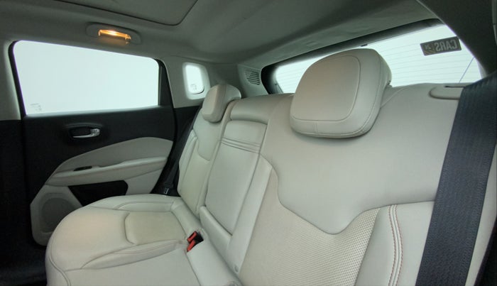 2019 Jeep Compass LIMITED PLUS DIESEL, Diesel, Manual, 45,587 km, Right Side Rear Door Cabin
