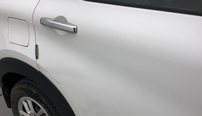 2020 Renault TRIBER RXT AMT, Petrol, Automatic, 19,978 km, Right rear door - Slightly dented