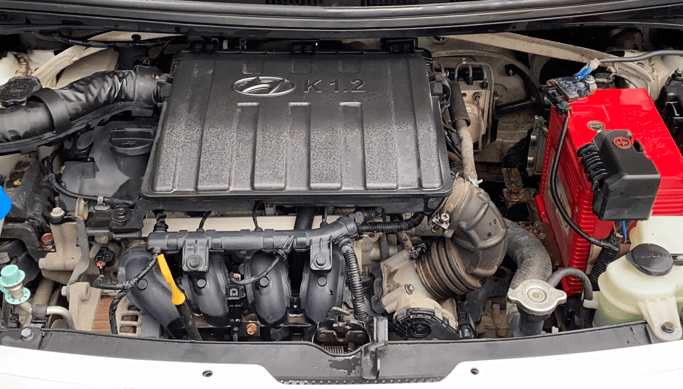 2018 Hyundai Xcent SX 1.2, Petrol, Manual, 45,000 km, Engine View