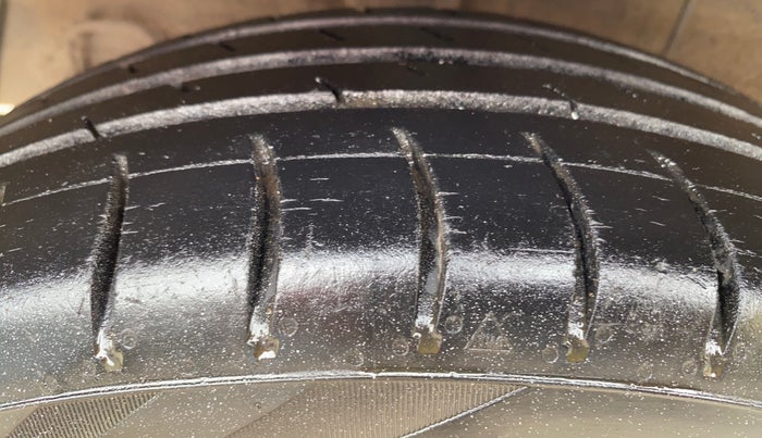 2018 Hyundai Xcent SX 1.2, Petrol, Manual, 45,000 km, Right Rear Tyre Tread