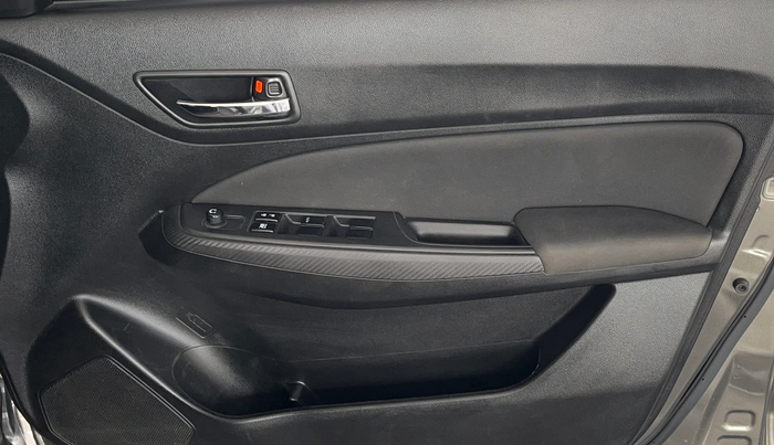 2021 Maruti Swift VXI, Petrol, Manual, 1,07,898 km, Driver Side Door Panels Control