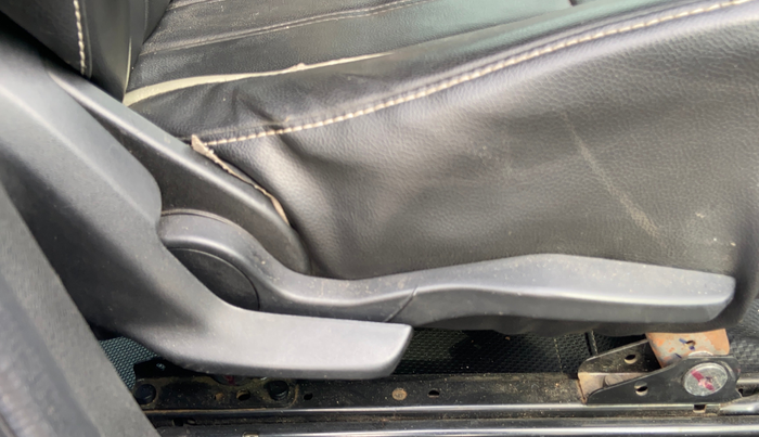 2017 Maruti Baleno ALPHA PETROL 1.2, Petrol, Manual, 63,226 km, Driver Side Adjustment Panel