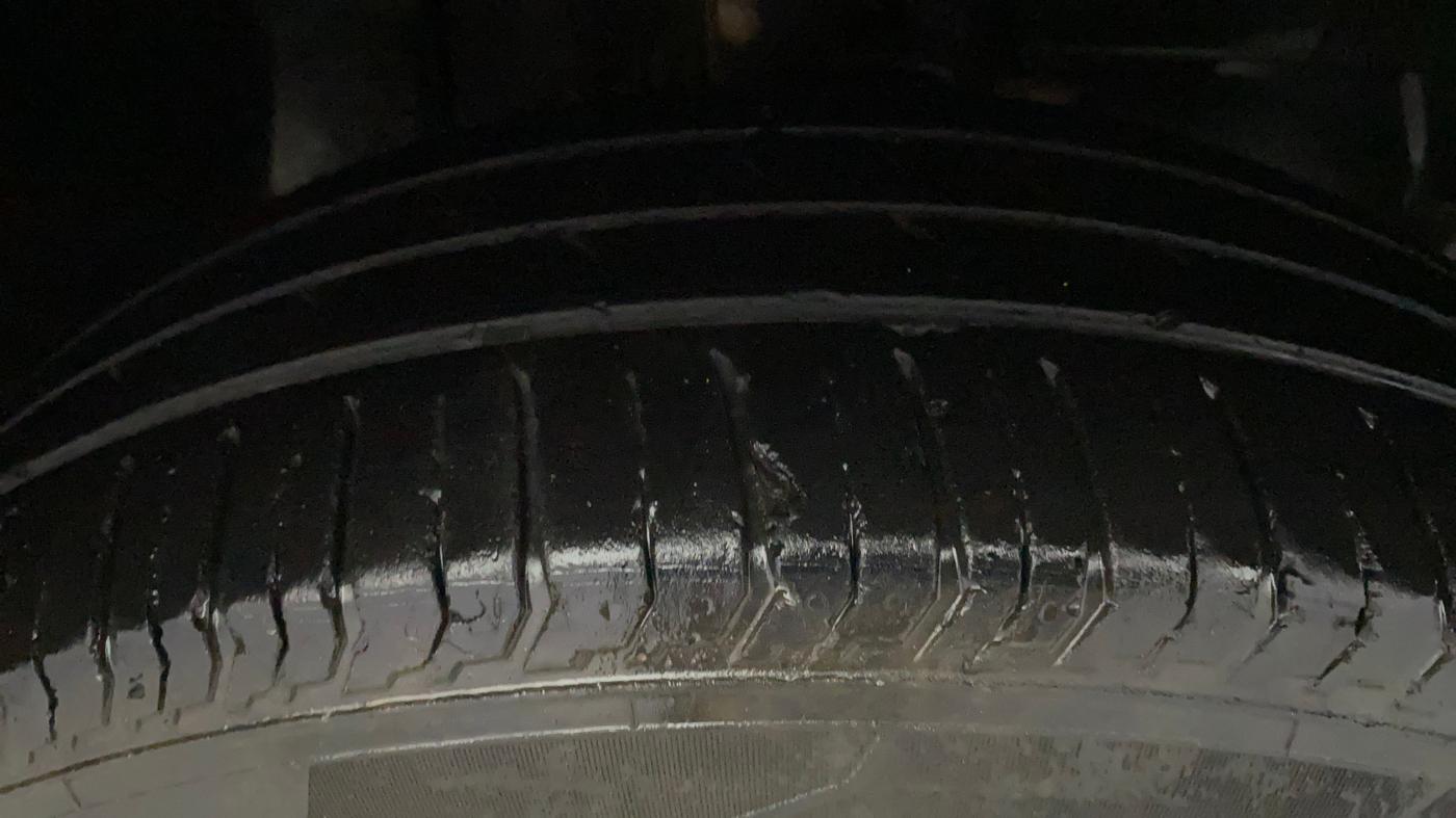 2017 Tata TIGOR XT DIESEL, Diesel, Manual, 95,911 km, Right Front Tyre Tread