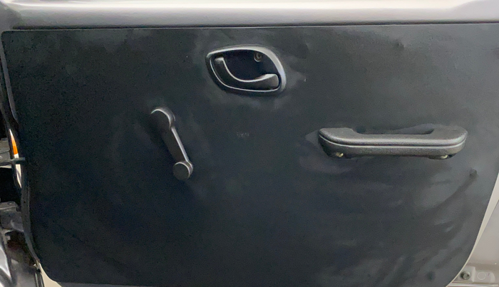 2023 Maruti Eeco 5 STR AC CNG, CNG, Manual, 38,005 km, Driver Side Door Panels Control