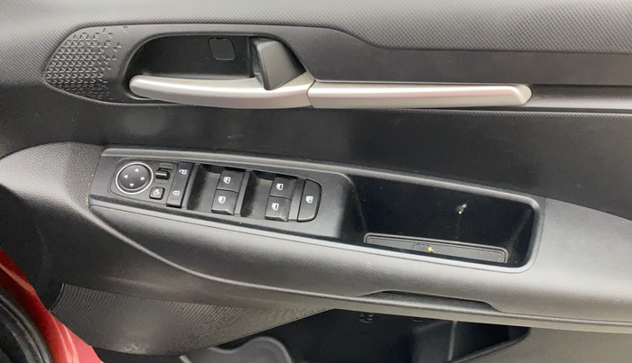 2022 KIA SONET HTK PLUS 1.2, Petrol, Manual, 25,946 km, Driver Side Door Panels Control