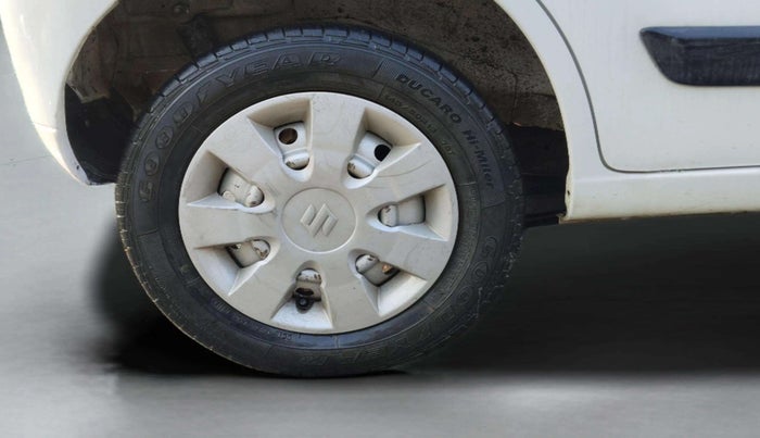 2013 Maruti Wagon R 1.0 LX, Petrol, Manual, 68,348 km, Right Rear Wheel