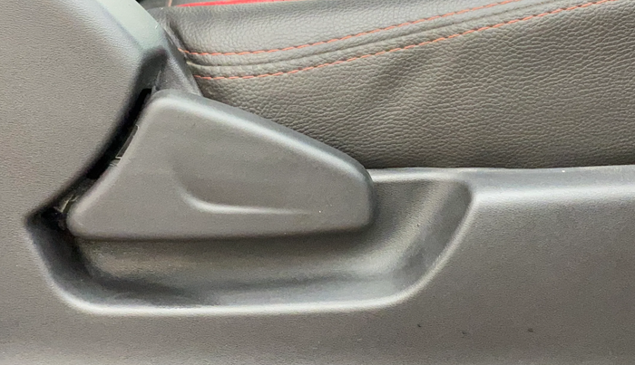 2018 Datsun Redi Go S 1.0 AMT, Petrol, Automatic, 38,594 km, Driver Side Adjustment Panel