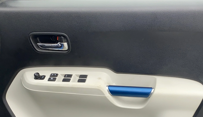 2019 Maruti IGNIS ZETA 1.2, Petrol, Manual, 38,287 km, Driver Side Door Panels Control