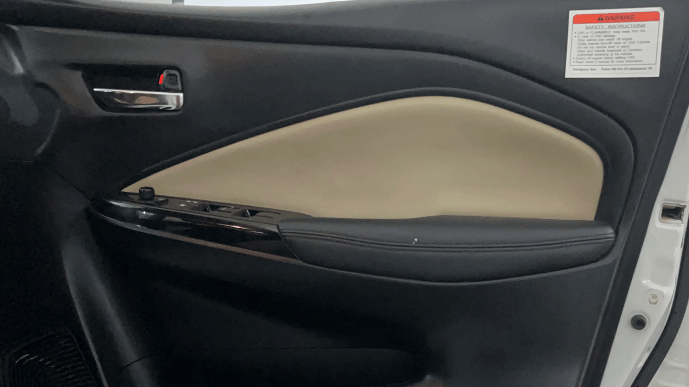 2024 Toyota Glanza G E-CNG, CNG, Manual, 24,742 km, Driver Side Door Panels Control