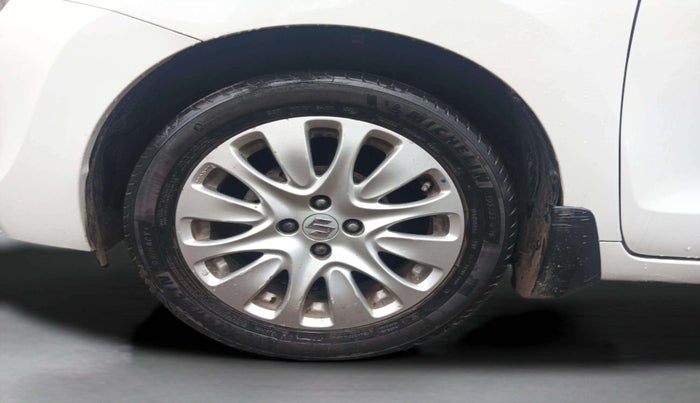 2015 Maruti Baleno ALPHA PETROL 1.2, Petrol, Manual, 54,256 km, Left Front Wheel