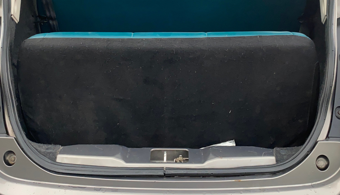 2018 Datsun Go Plus T, Petrol, Manual, 42,268 km, Boot Inside