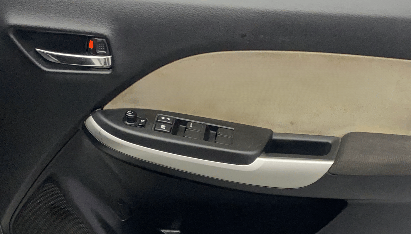 2017 Maruti Baleno DELTA CVT PETROL 1.2, Petrol, Automatic, 62,138 km, Driver Side Door Panels Control