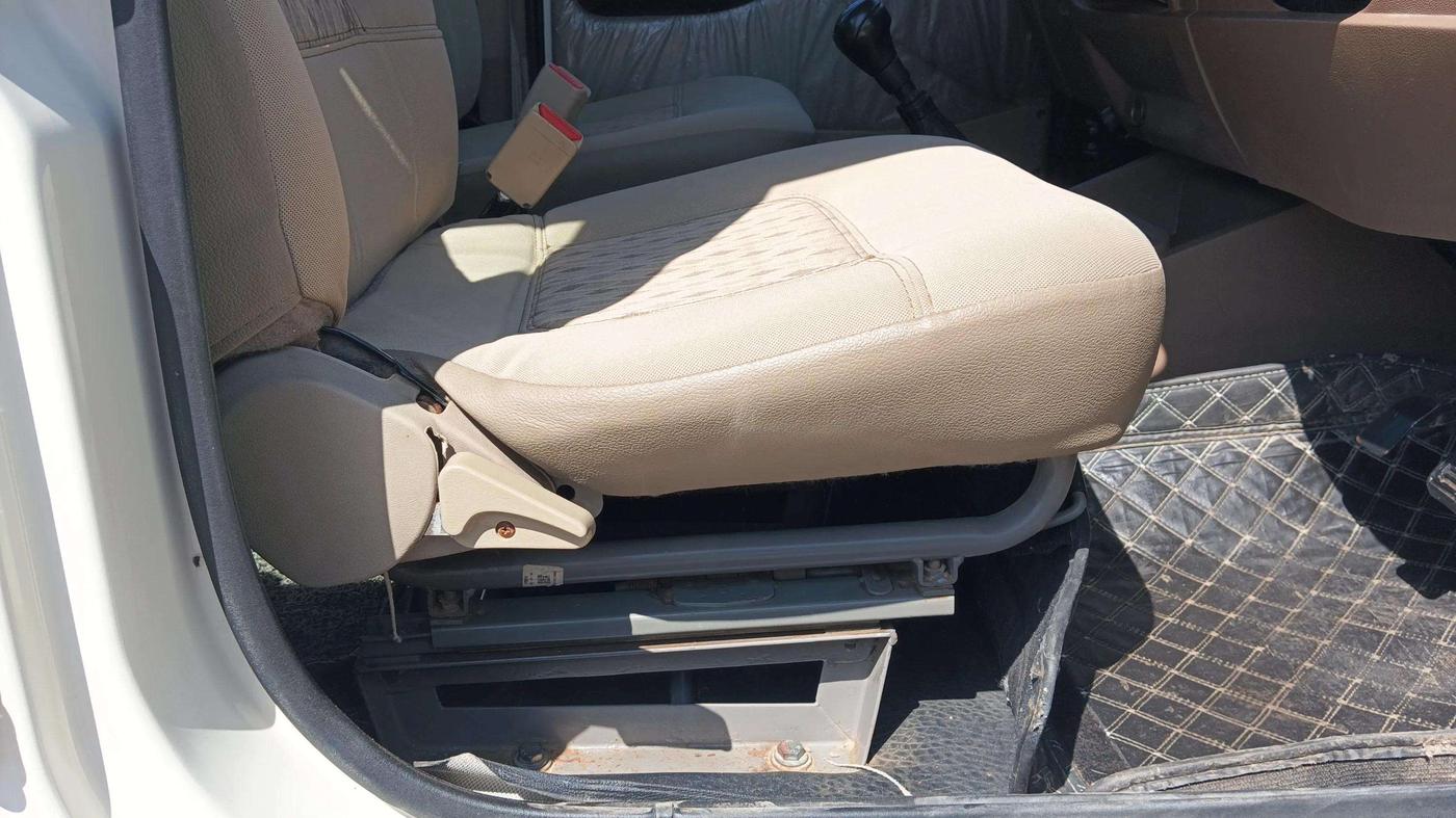 2021 Mahindra Bolero B6, Diesel, Manual, 78,566 km, Driver Side Adjustment Panel