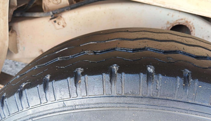 2021 Mahindra Bolero B6, Diesel, Manual, 78,566 km, Left Rear Tyre Tread