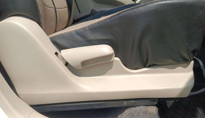 2018 Maruti Celerio ZXI AMT (O), Petrol, Automatic, 59,016 km, Driver Side Adjustment Panel