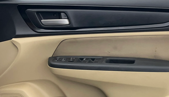 2021 Honda Amaze 1.2L I-VTEC VX, Petrol, Manual, 49,065 km, Driver Side Door Panels Control