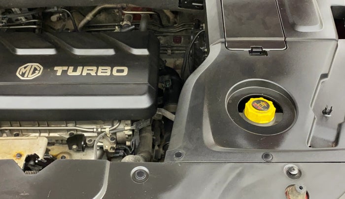 2020 MG HECTOR PLUS SHARP 1.5 PETROL TURBO HYBRID MT 6-STR, Petrol, Manual, 97,873 km, Engine View - Left