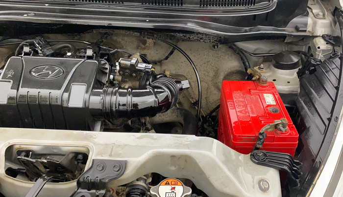 2018 Hyundai Eon SPORTZ, Petrol, Manual, 1,15,605 km, Engine View - Left