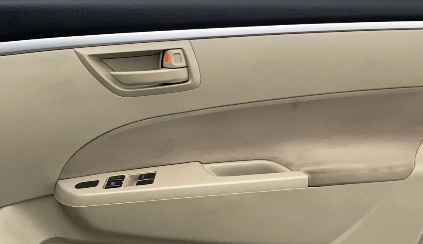 2021 Maruti Swift Dzire TOUR S-CNG (O), CNG, Manual, 76,452 km, Driver Side Door Panels Control