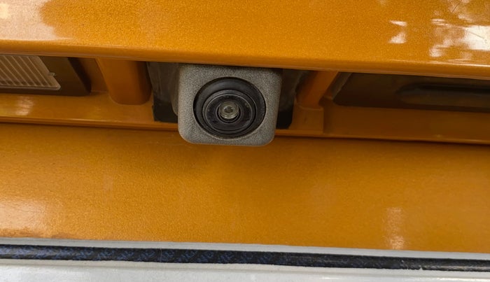 2020 Renault TRIBER RXZ, Petrol, Manual, 25,805 km, Parking Camera