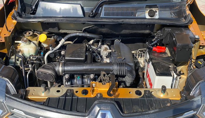 2020 Renault TRIBER RXZ, Petrol, Manual, 25,780 km, Engine View