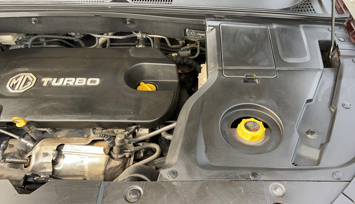 2020 MG HECTOR PLUS SHARP 2.0 DIESEL TURBO MT 6-STR, Diesel, Manual, 35,418 km, Engine View - Left