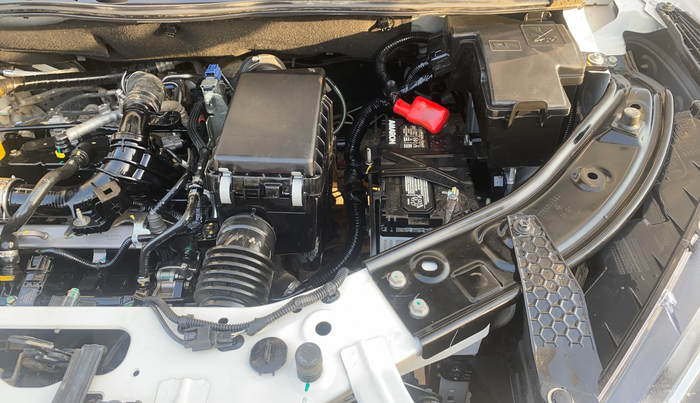 2024 Nissan MAGNITE N-Connecta HRAO 1.0 Turbo Petrol MT, Petrol, Manual, 21,921 km, Engine View - Left