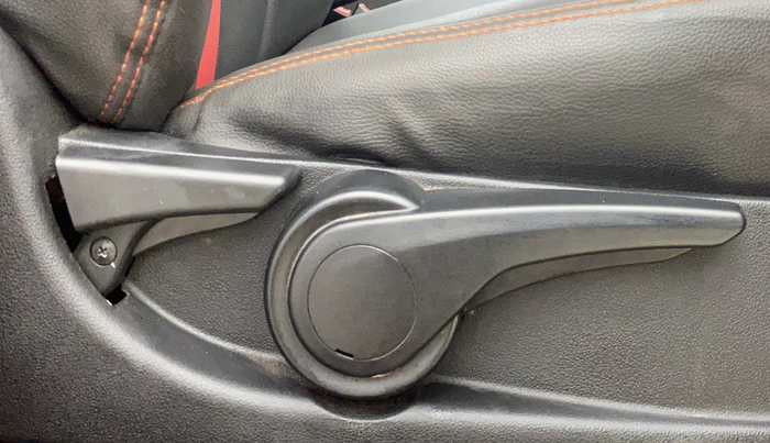 2017 Tata Tiago XZ PETROL, Petrol, Manual, 36,003 km, Driver Side Adjustment Panel
