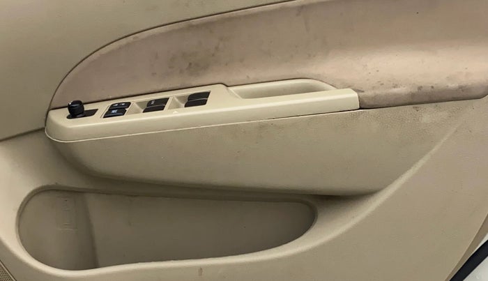 2013 Maruti Swift Dzire VXI, Petrol, Manual, 72,795 km, Driver Side Door Panels Control