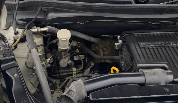 2013 Maruti Swift Dzire VXI, Petrol, Manual, 72,795 km, Engine View - Right