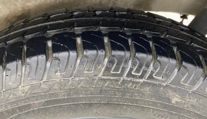 2018 Maruti Wagon R 1.0 LXI, Petrol, Manual, 60,279 km, Left Rear Tyre Tread