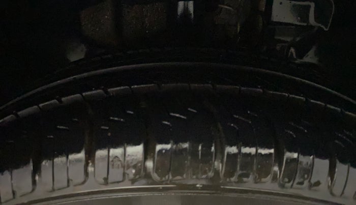 2018 Tata TIGOR XTA PETROL, Petrol, Automatic, 65,554 km, Right Front Tyre Tread
