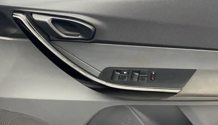 2018 Tata TIGOR XTA PETROL, Petrol, Automatic, 65,554 km, Driver Side Door Panels Control