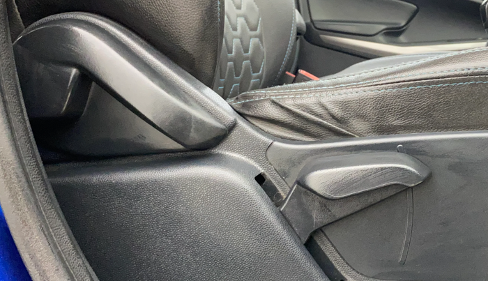 2018 Ford Ecosport TREND+ 1.5L DIESEL, Diesel, Manual, 52,426 km, Driver Side Adjustment Panel