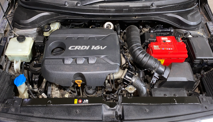 2018 Hyundai Verna 1.6 CRDI SX, Diesel, Manual, 70,379 km, Engine View