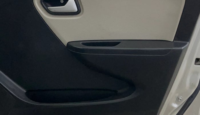 2020 Maruti Alto LXI, Petrol, Manual, 76,857 km, Driver Side Door Panels Control