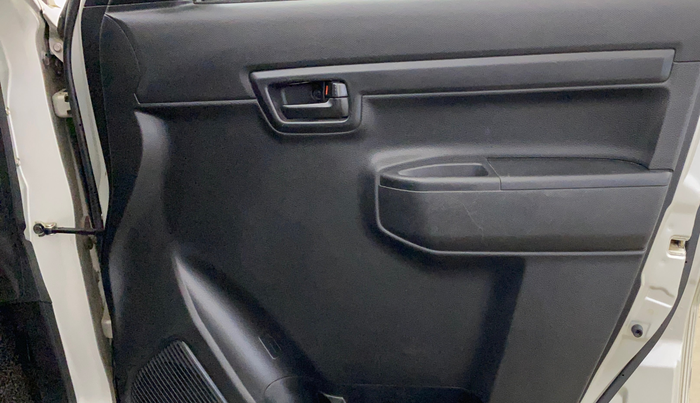 2020 Maruti S PRESSO VXI+, Petrol, Manual, 74,162 km, Driver Side Door Panels Control