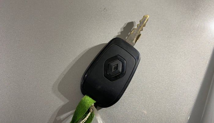 2021 Renault Kwid RXL, Petrol, Manual, 58,811 km, Key Close Up