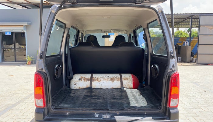 2019 Maruti Eeco 5 STR WITH A/C+HTR, CNG, Manual, 44,088 km, Boot Inside