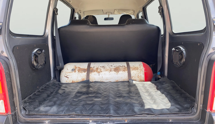 2019 Maruti Eeco 5 STR WITH A/C+HTR, CNG, Manual, 44,097 km, Boot Inside