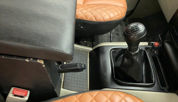 2020 Mahindra Scorpio S5, Diesel, Manual, 56,893 km, Gear Lever