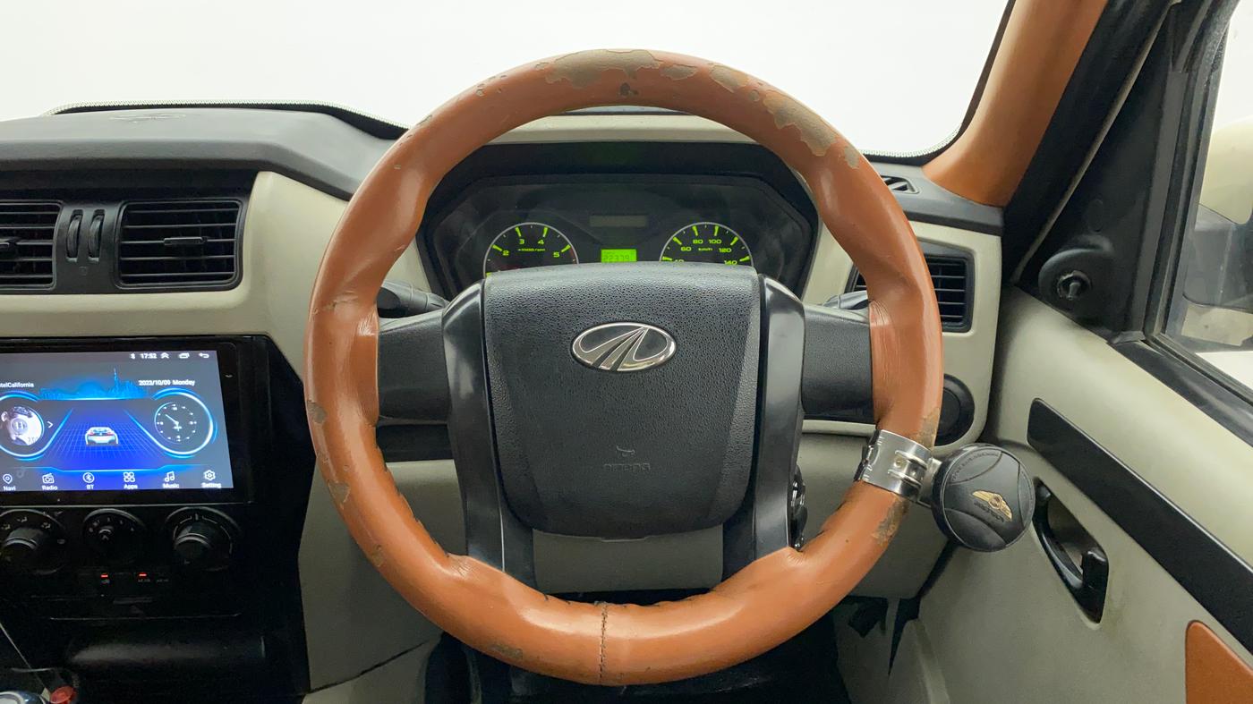 2020 Mahindra Scorpio S5, Diesel, Manual, 56,893 km, Steering Wheel Close Up