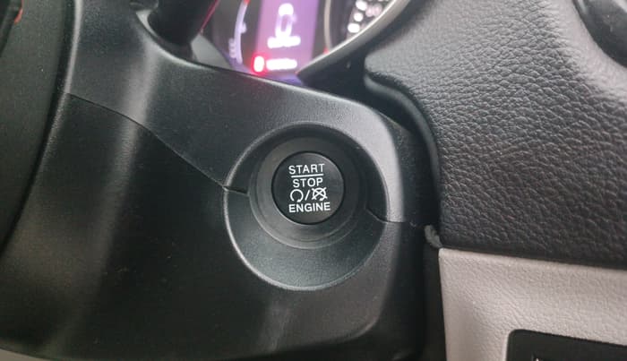 2019 Jeep Compass LIMITED (O) 2.0 DIESEL, Diesel, Manual, 1,01,511 km, Keyless Start/ Stop Button